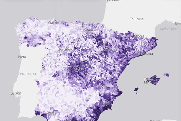 Nacidos fuera y renta, por barrio: vista del mapa