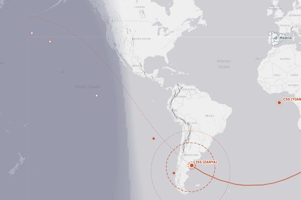 Estación Espacial y satélites: vista del mapa